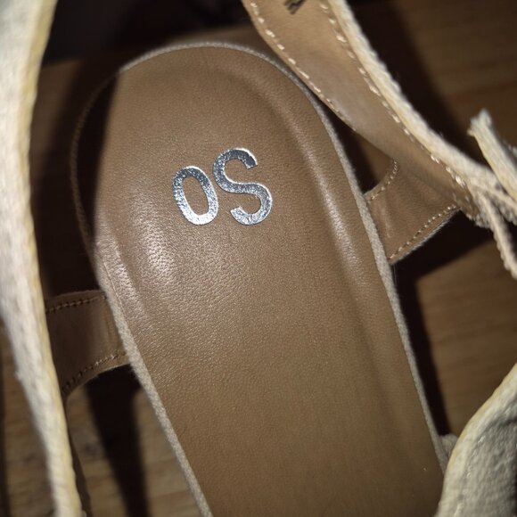 SO Women's Wedge Platform Beige Sandal Size 9 - Picture 6 of 6